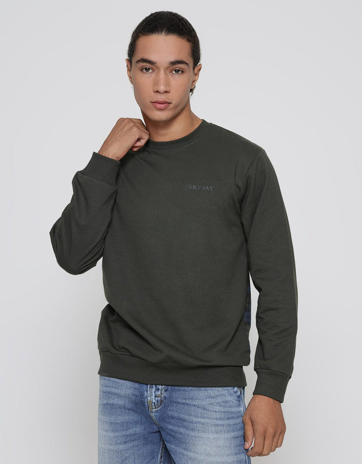Details Checks Wording Sweater Pria