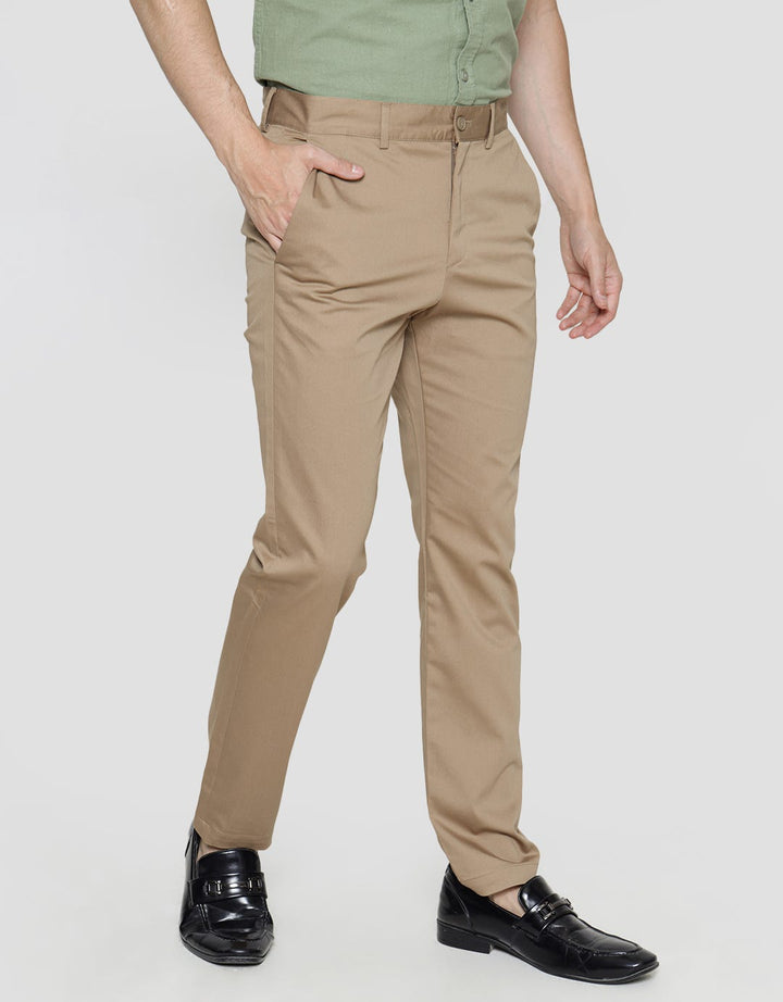 Cole Poly Slim Celana Chinos Pria