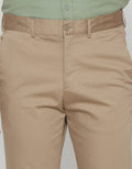 Cole Poly Slim Celana Chinos Pria