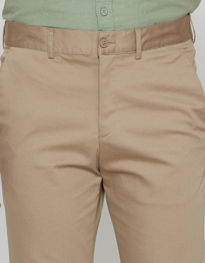 Cole Poly Slim Celana Chinos Pria