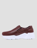 Yongki Komaladi Phaylon Sepatu Casual Pria