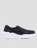 Yongki Komaladi Phaylon Sepatu Casual Pria