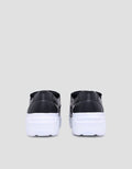 Yongki Komaladi Phaylon Sepatu Casual Pria