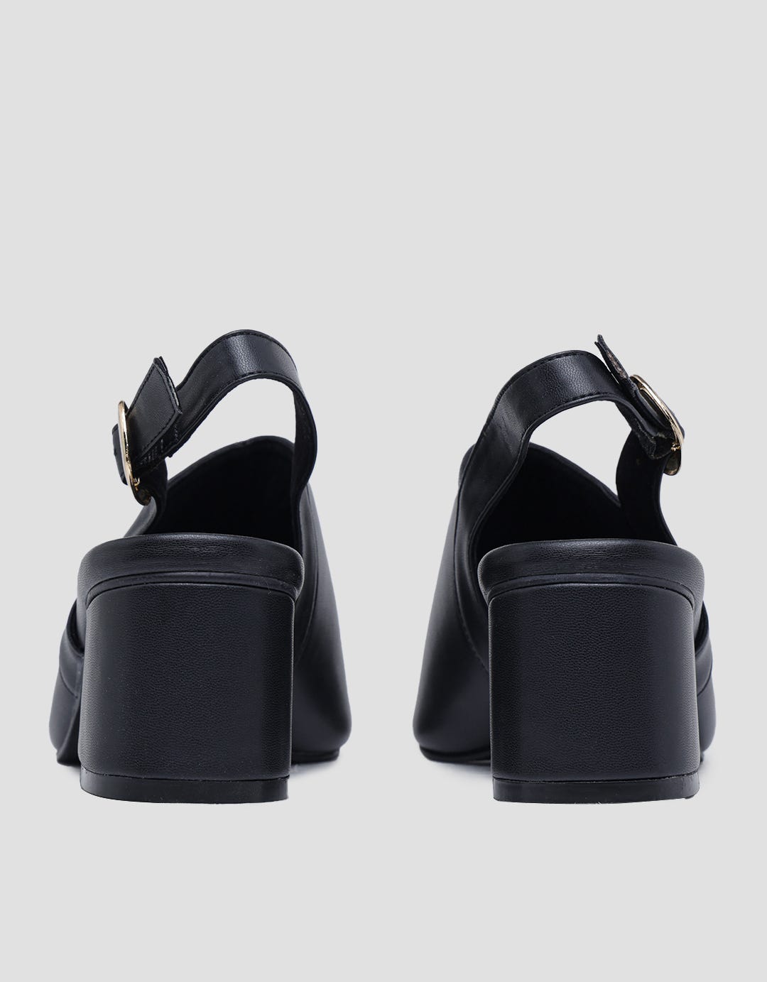 Yongki Komaladi Sandal Heels Open Toe Wanita