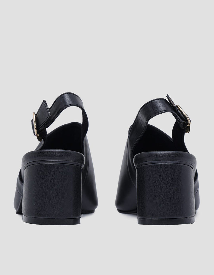 Yongki Komaladi Sandal Heels Open Toe Wanita