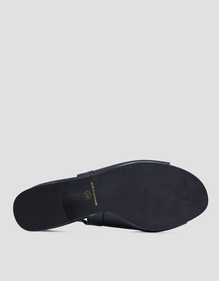 Yongki Komaladi Sandal Heels Open Toe Wanita