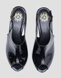 Yongki Komaladi Sandal Heels Wanita