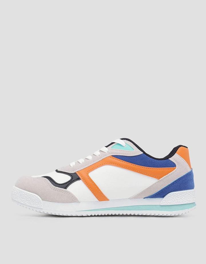 Yongki Komaladi Sepatu Sneakers Casual Pria