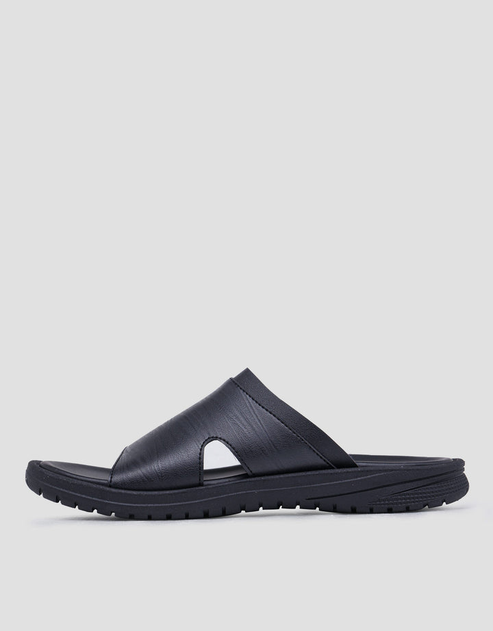 Yongki Komaladi Vb423H Big Strap Men's Sandals