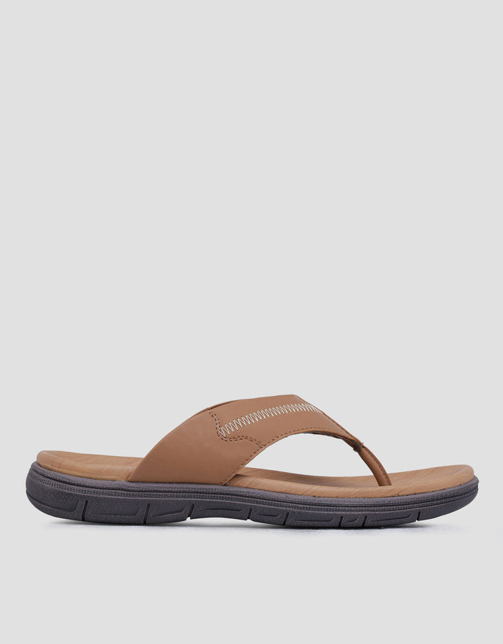 Yongki Komaladi Men's Sandals