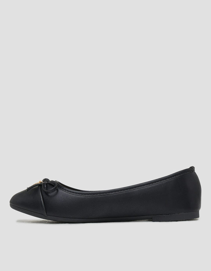 Yongki Komaladi Ykrenr Ribbon Detail Sepatu Balerina Wanita