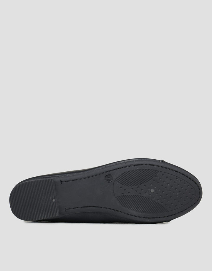 Yongki Komaladi Ykrenr Ribbon Detail Sepatu Balerina Wanita