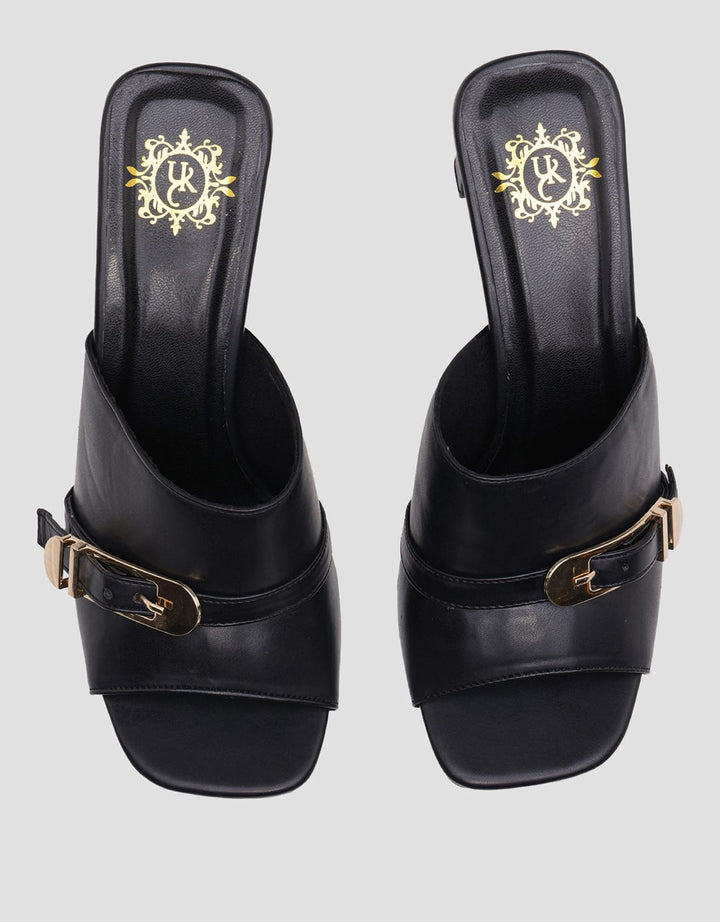 Yongki Komaladi Big Strap Buckle Sandal Heels Wanita