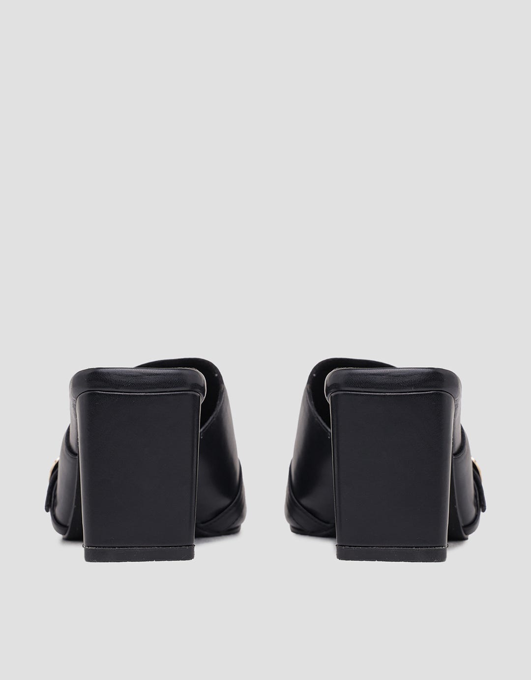 Yongki Komaladi Big Strap Buckle Sandal Heels Wanita