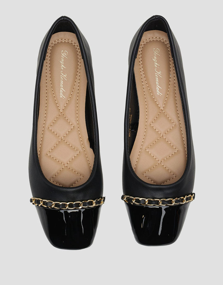 Yongki Komaladi Chain Strap Sepatu Balerina Wanita
