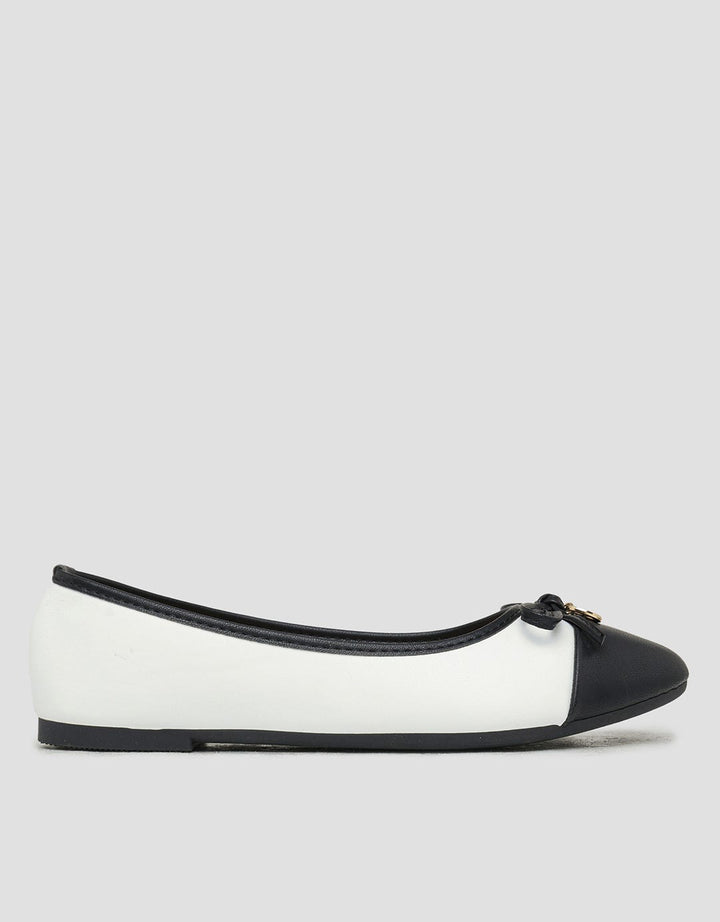 Yongki Komaladi Ykrenr Ribbon Detail Sepatu Balerina Wanita