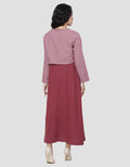 Expand Daira Dress Wanita