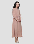 Expand Noryyn Dress Wanita