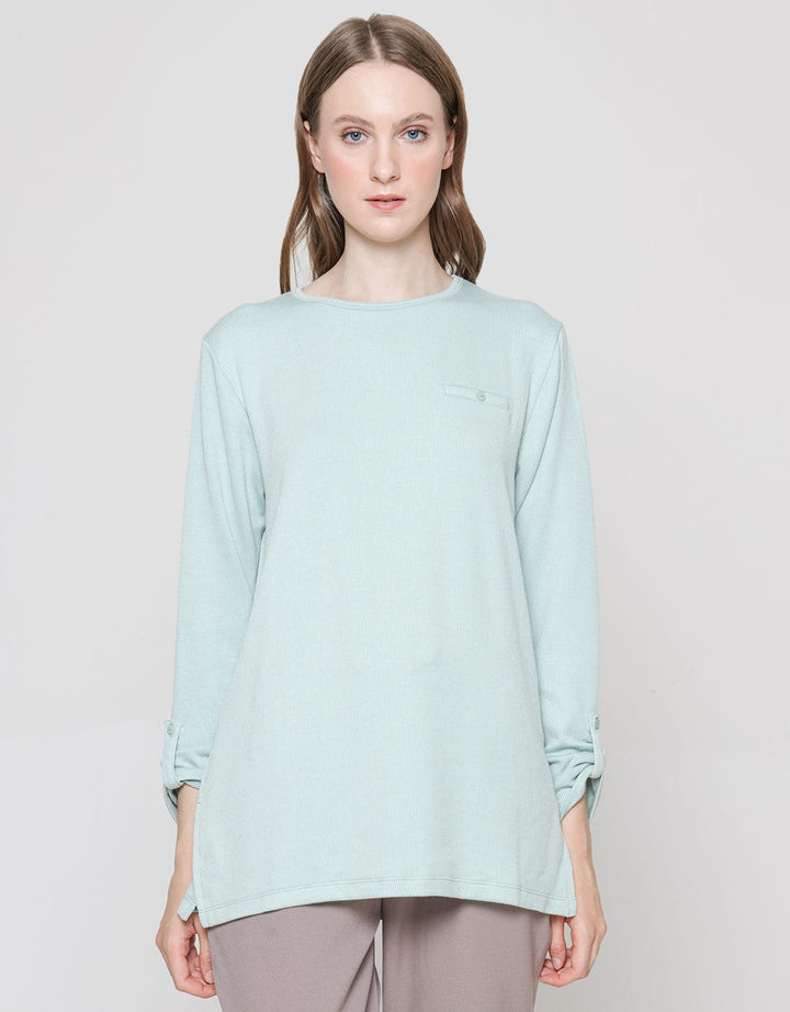 Connexion Sabrina Kantong Bobok Kaos Lengan Panjang Wanita