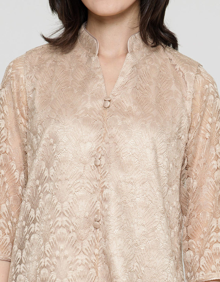 St. Yves Cheongsam Lace Blouse Wanita