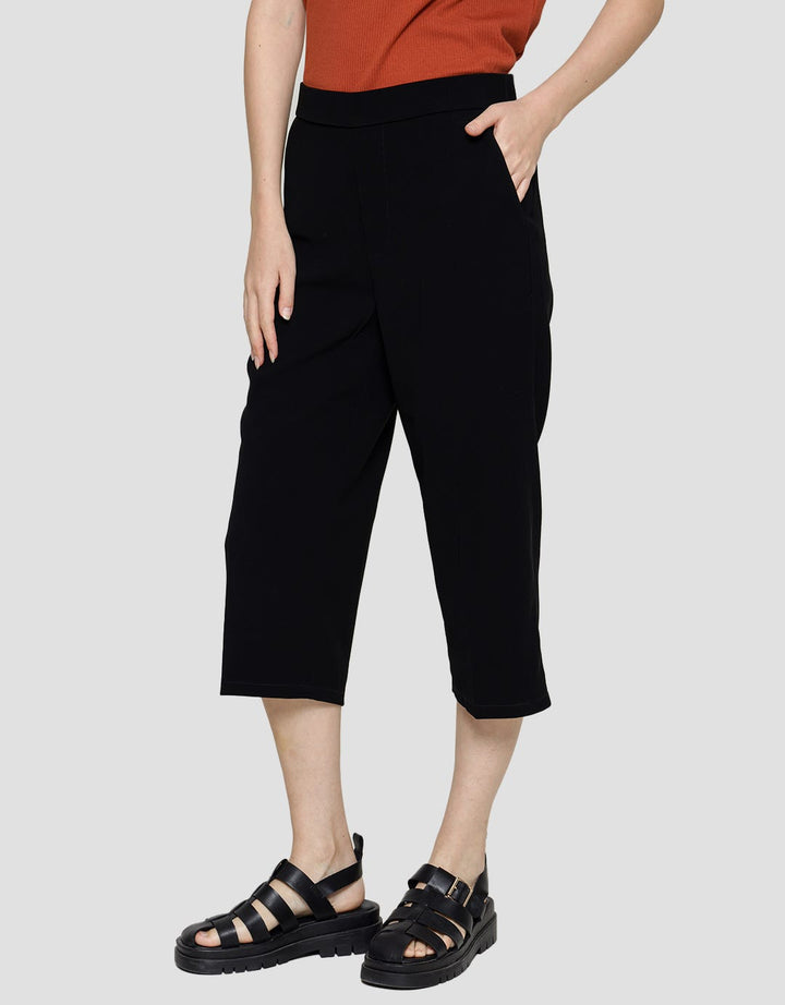 St. Yves Ankle Coulotte Celana Panjang Wanita