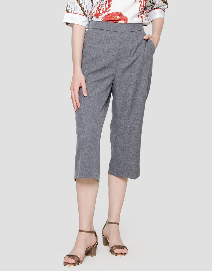 St. Yves Ankle Coulotte Celana Panjang Wanita