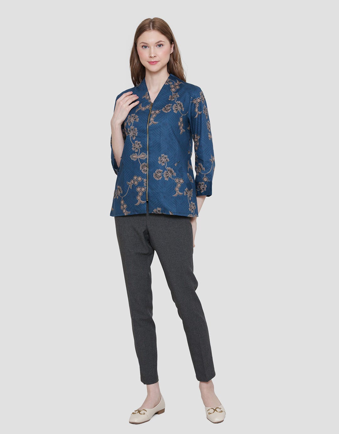 Arjuna Weda Batik Sekar Jagad Women's Blouse