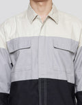 Details Colour Blocking Cut And Sewn Kemeja Lengan Panjang Pria
