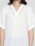 St. Yves Gynella Crash Blouse Wanita