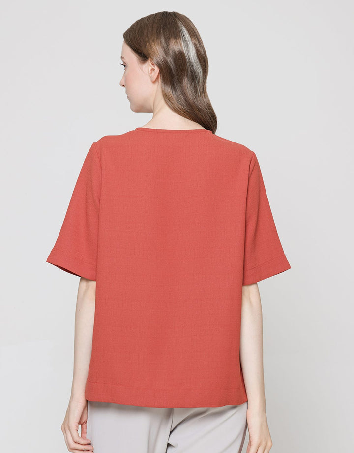 St. Yves Keyhole Neck Button Blouse Wanita