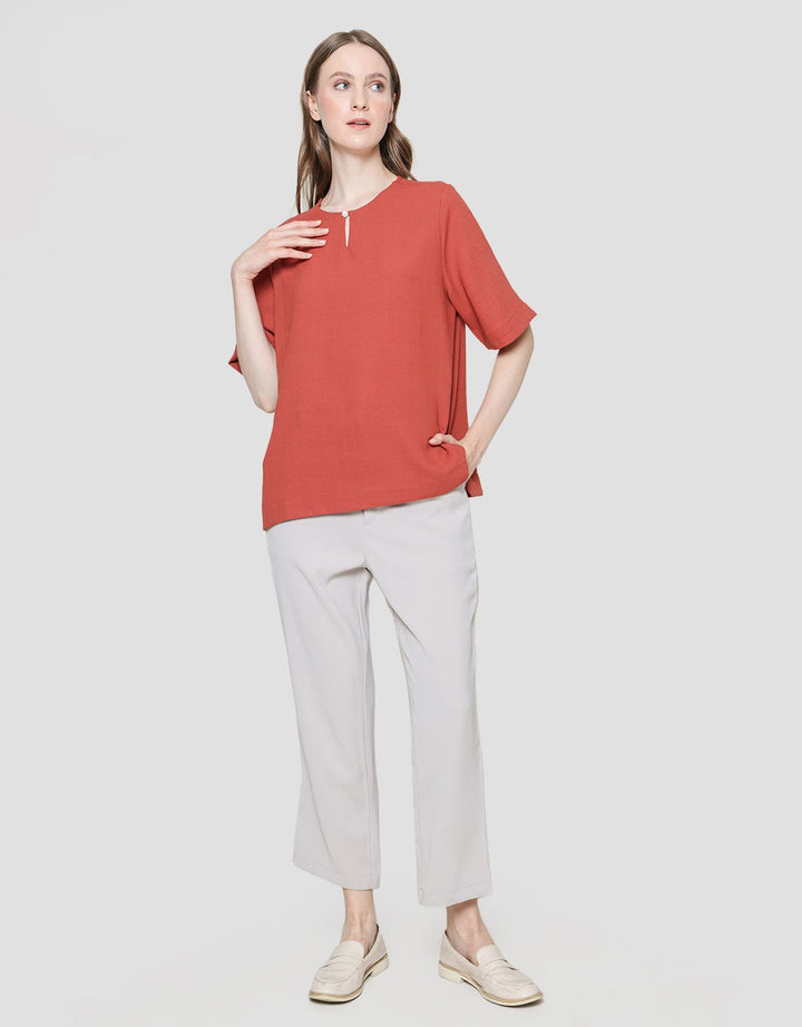 St. Yves Keyhole Neck Button Blouse Wanita