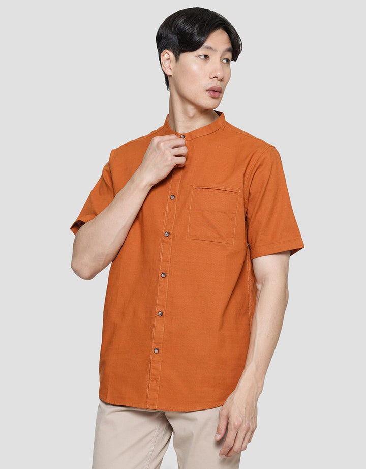 Lois Kemeja Koko Plain Pria