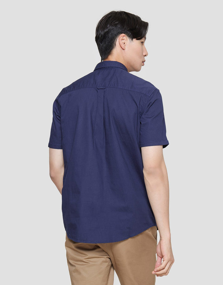 Lois Single Pocket Kemeja Lengan Pendek Pria