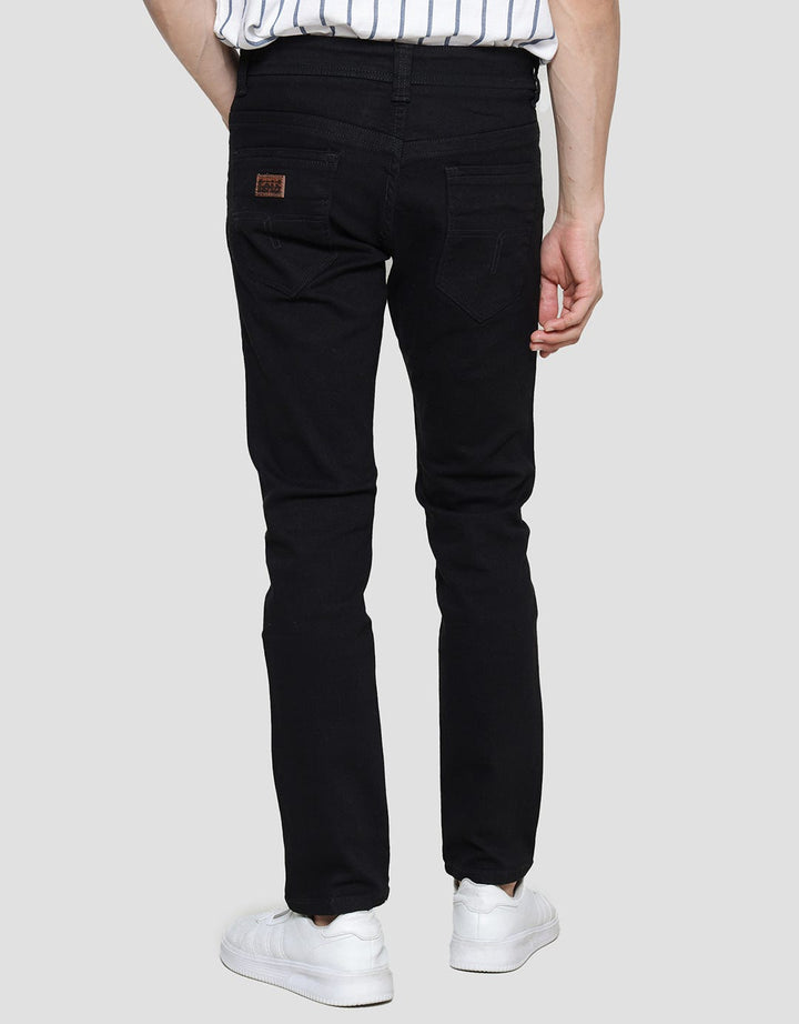 Lois Slim Stretch Fit Celana Jeans Pria