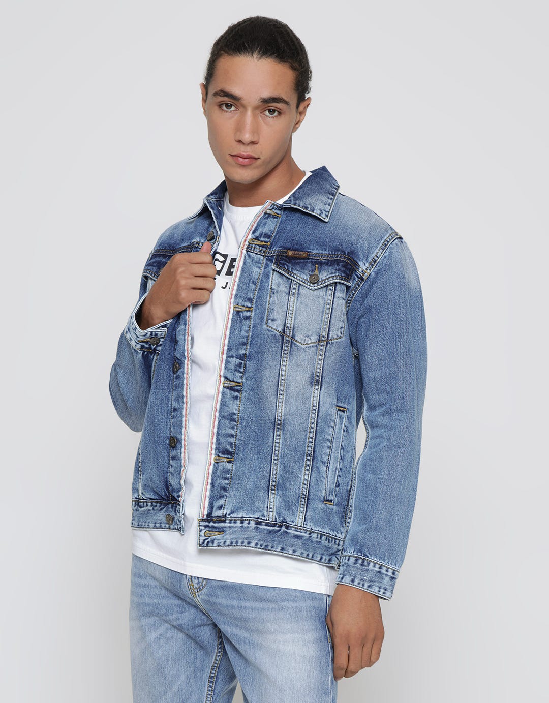 Lois Washed Accent Denim Jacket