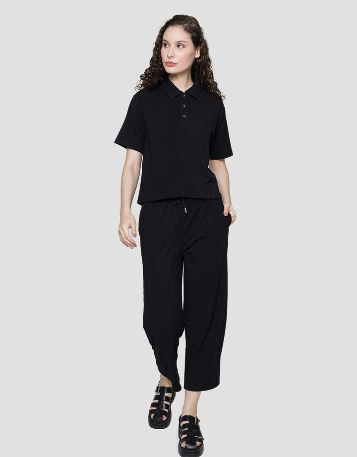 Details of Women's Open Placket Polo Shirt