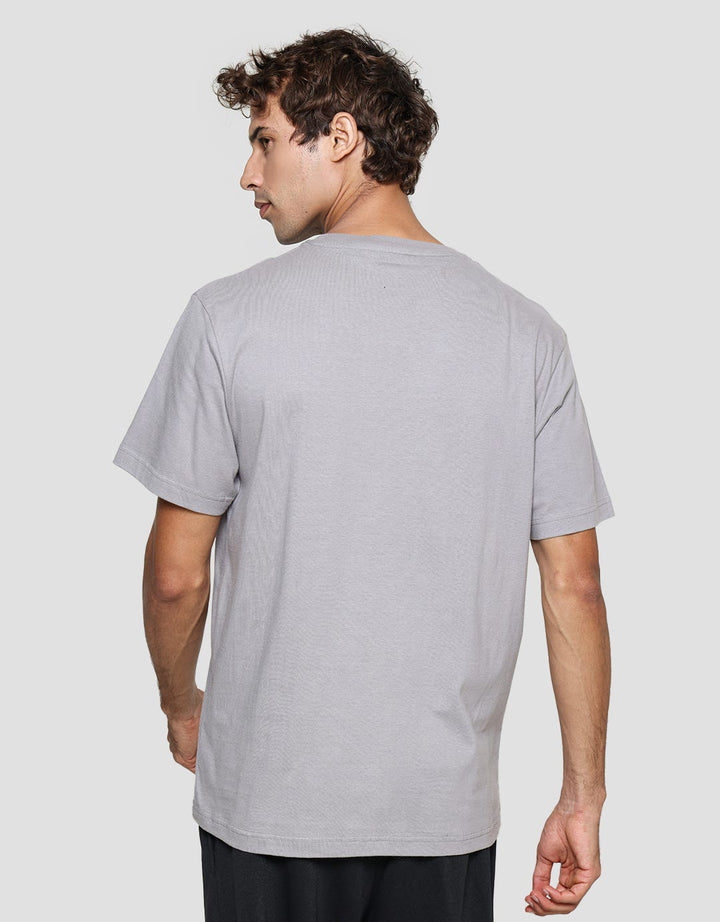 Nevada Kaos Lengan Pendek Pria Print All in Your Hands