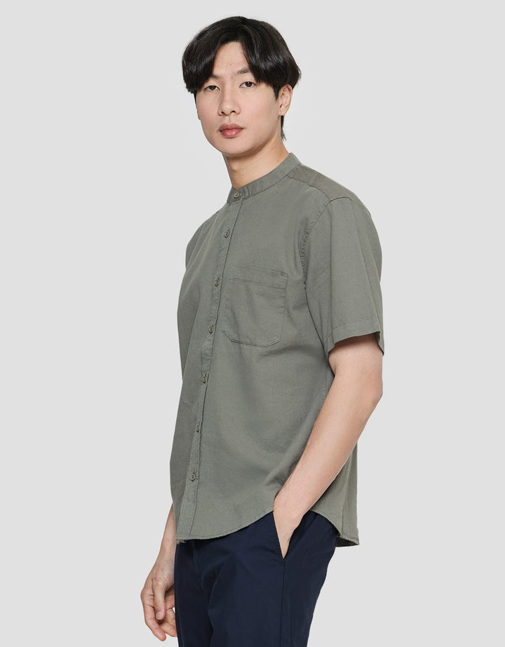 Nevada Plain Basic Baju Koko Pria