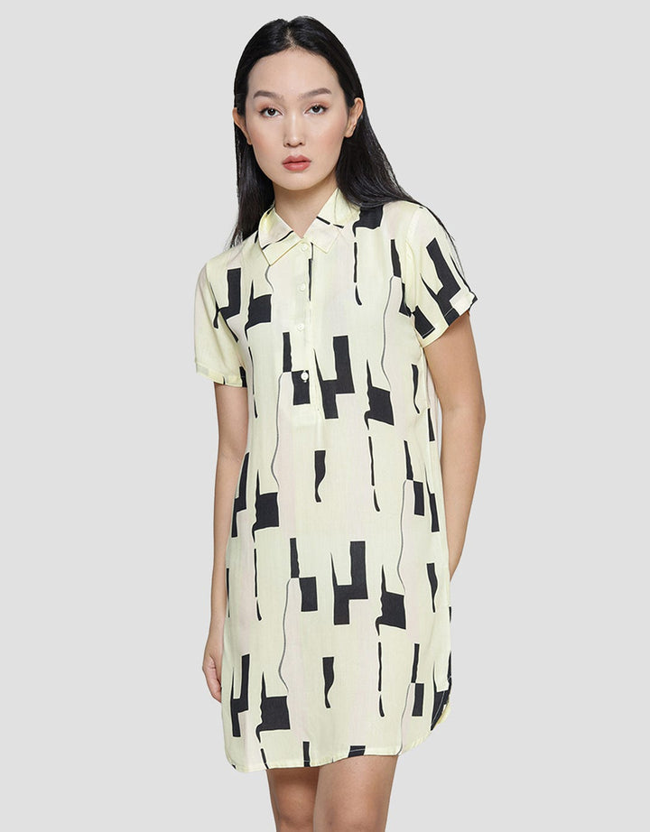 Nevada Women's Yellow Charm Short Sleeve Midi Dress