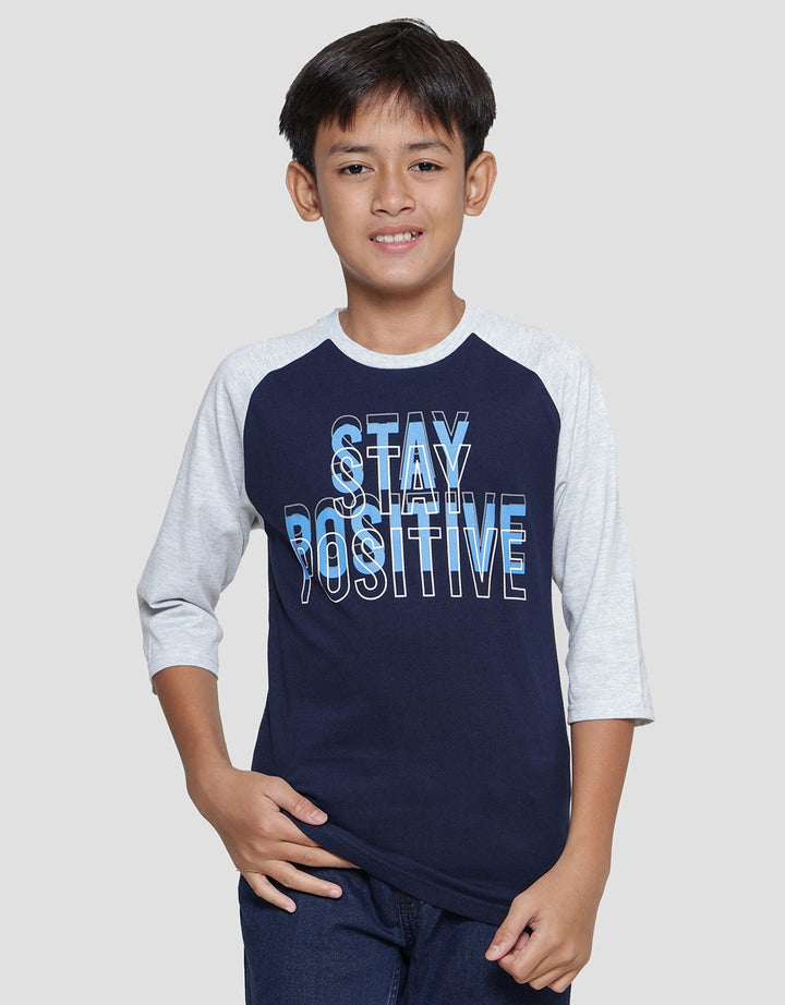 Nevada Kaos Lengan 3/4 Raglan Stay Positive Anak Laki-laki