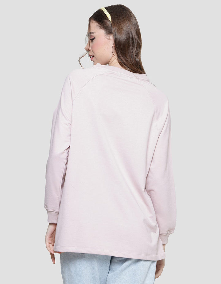 Nevada Can Do Anything Sweater Wanita