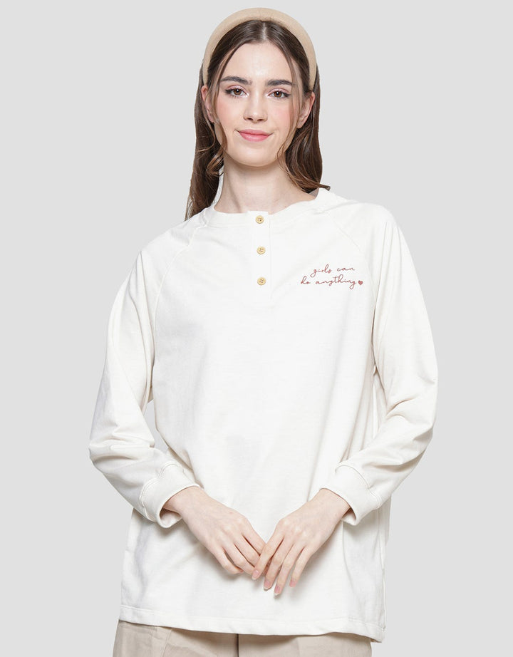 Nevada Can Do Anything Sweater Wanita
