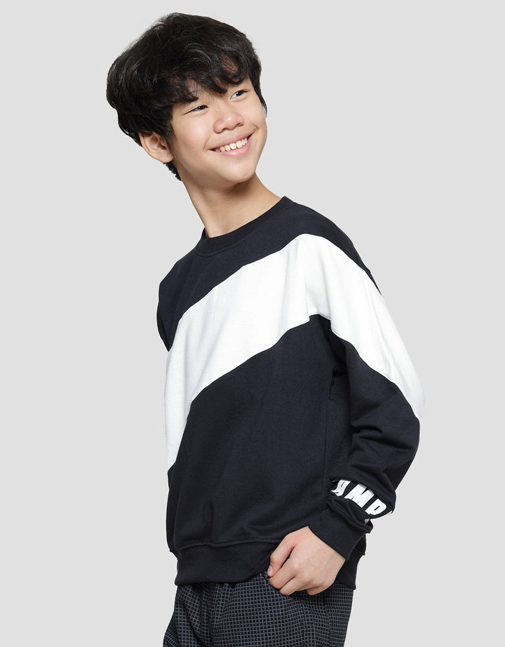 Nevada Champion Sweater Anak Laki-laki