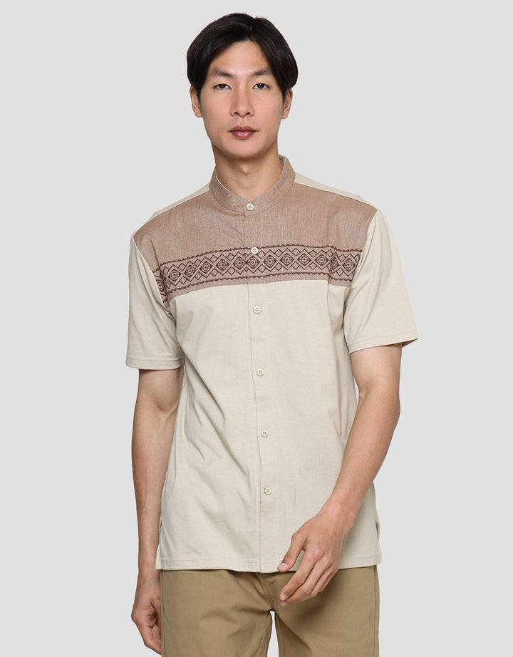 T Zone Koko Muslim Lengan Pendek Cut And Sewn Embro Pria
