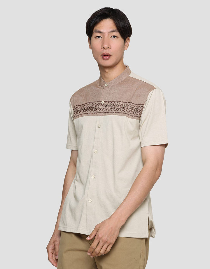 T Zone Koko Muslim Lengan Pendek Cut And Sewn Embro Pria