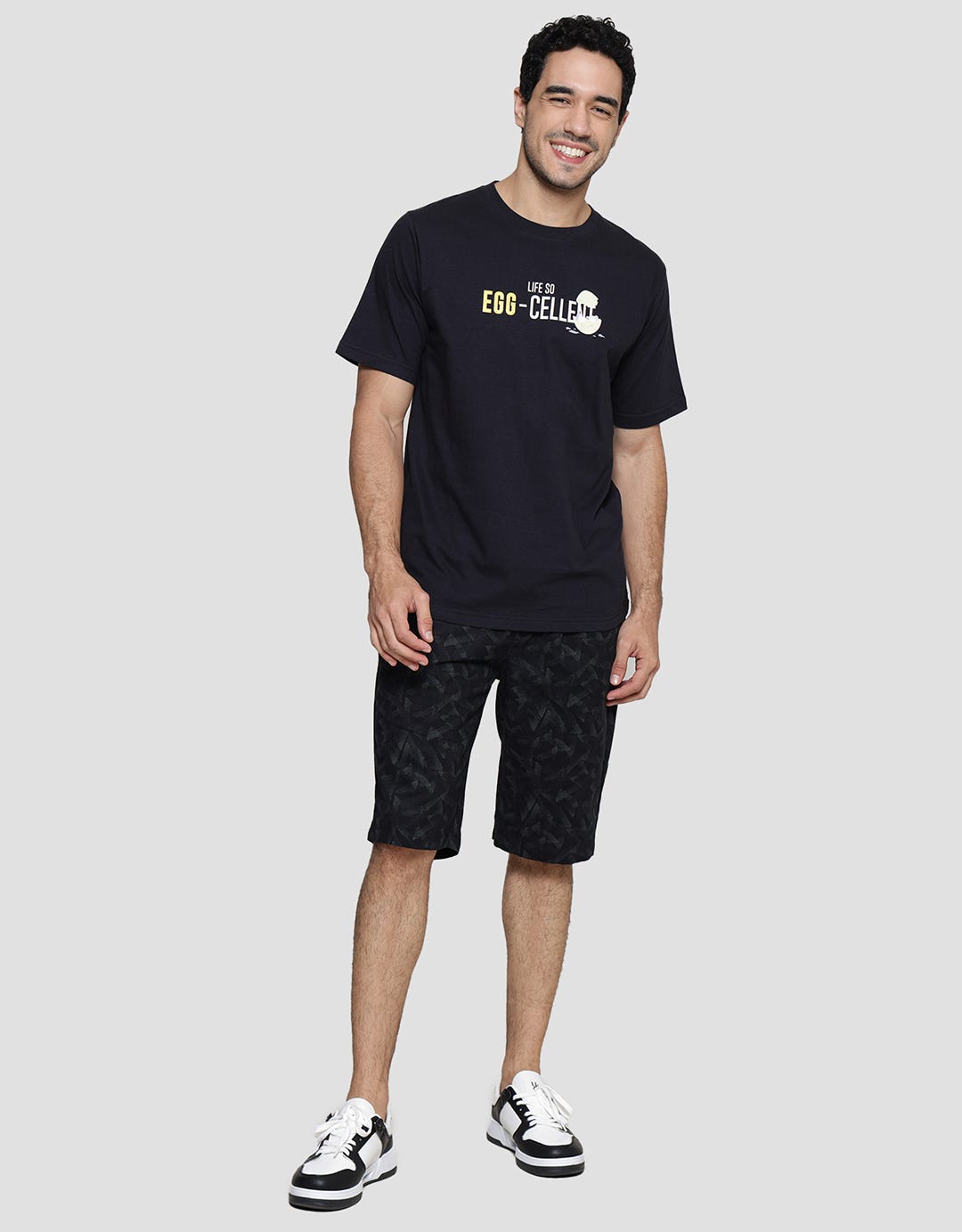 T Zone Wording - Egg-Cellent Kaos Lengan Pendek Pria