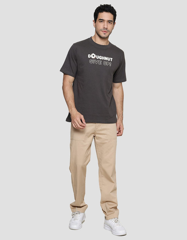 T Zone Wording - Doughnnut Give Up Men's Short Sleeve T-Shirt