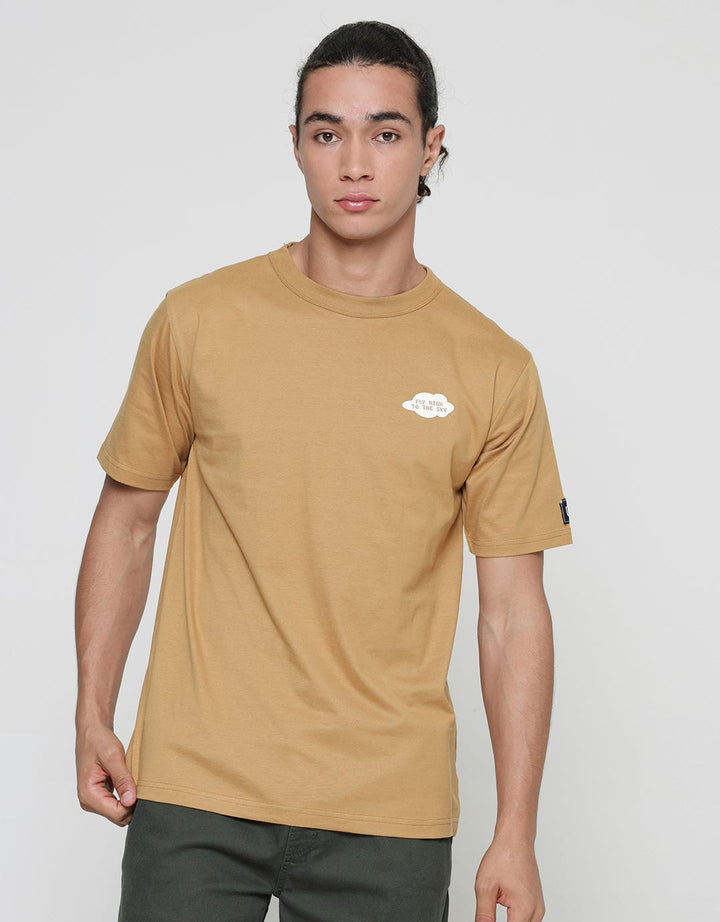 T Zone Kaos Lengan Pendek Pria Upshot - Backprint Fly High