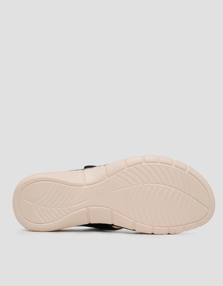 Cardinal Revina 1 Sandal Wanita