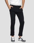 Cole Basic Denim Slim Celana Pria